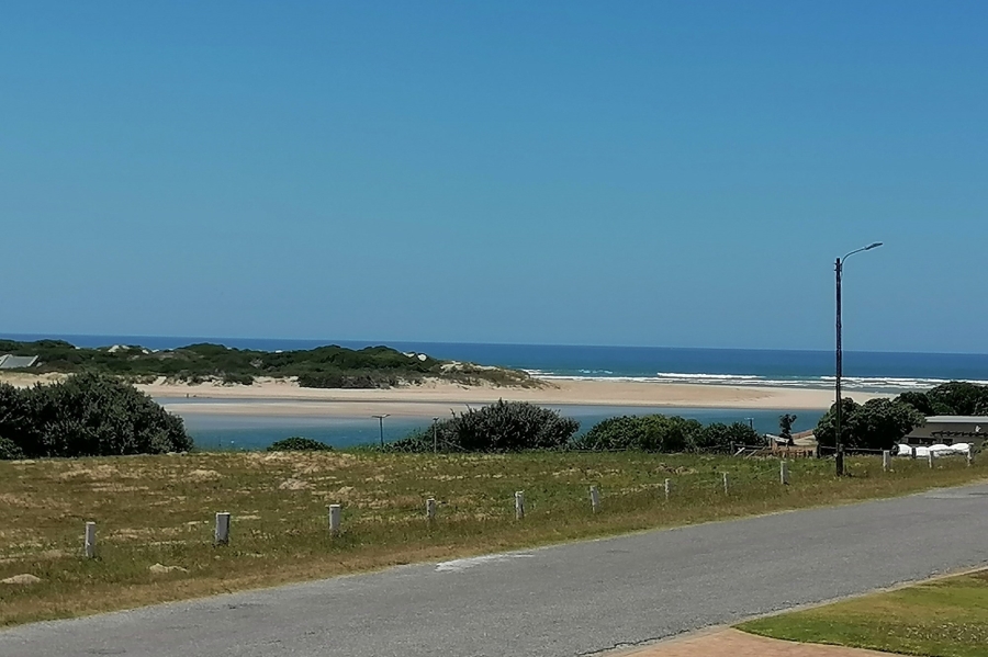 2 Bedroom Property for Sale in Stilbaai Wes Western Cape